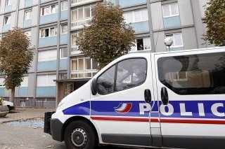 Le vendredi 10 février, sur une route départementale de Seine-et-Marne, l'humoriste, testé positif à la cocaïne, conduisait une voiture qui a percuté un autre véhicule. Outre le comédien, l'accident a fait trois blessés graves (image d'illustratio...